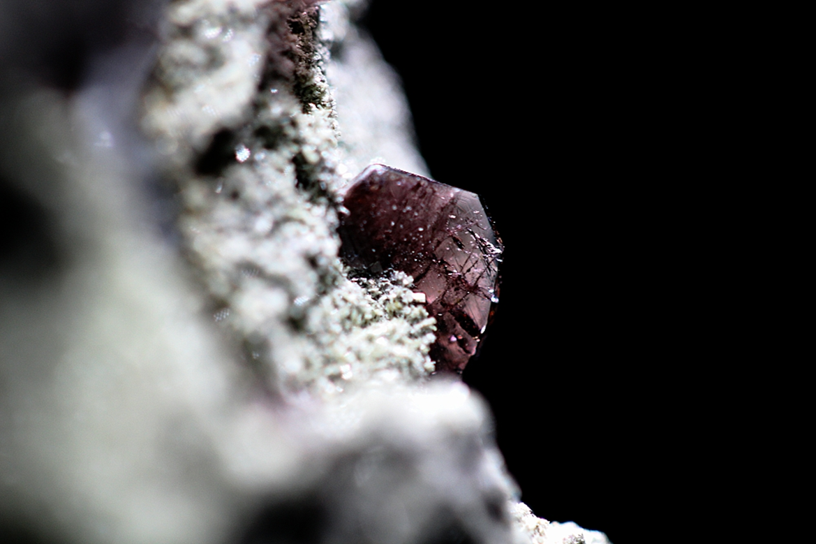 Axinite Group – Minerals of Australia